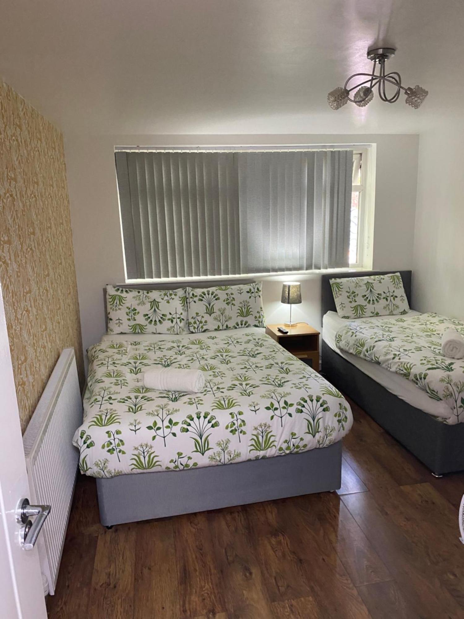 Rusholme Rooms Манчестер Экстерьер фото